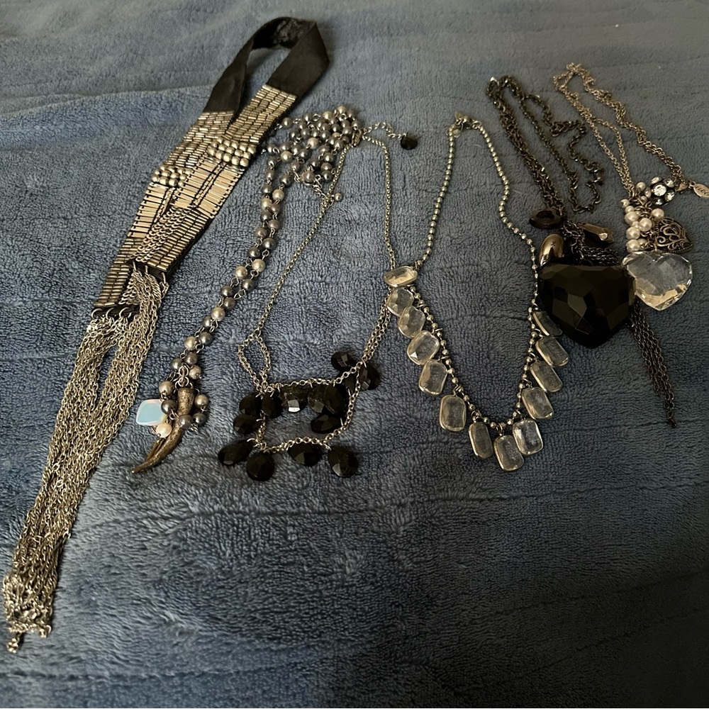 6pc Hearts Black Silver Jewel Necklace Lot - Picture 10 of 10
